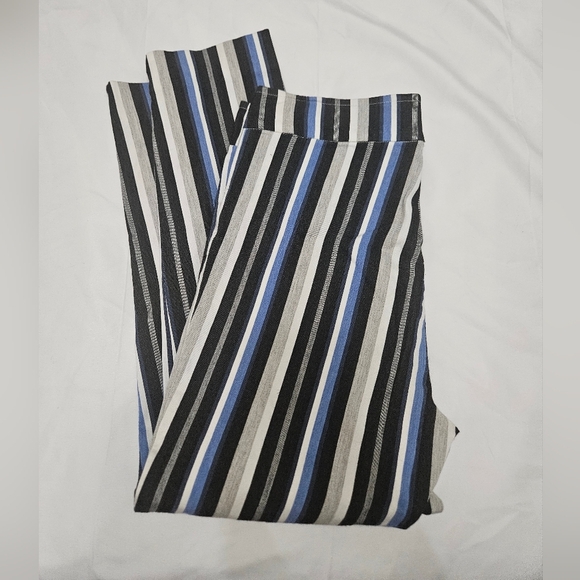 Avenue Montaigne Striped Cropped Pants! - Picture 1 of 7